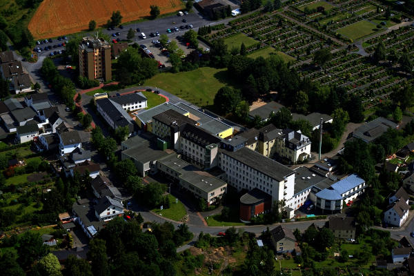 KLINIKUM HOCHSAUERLAND / Karolinen-Hospital Hüsten